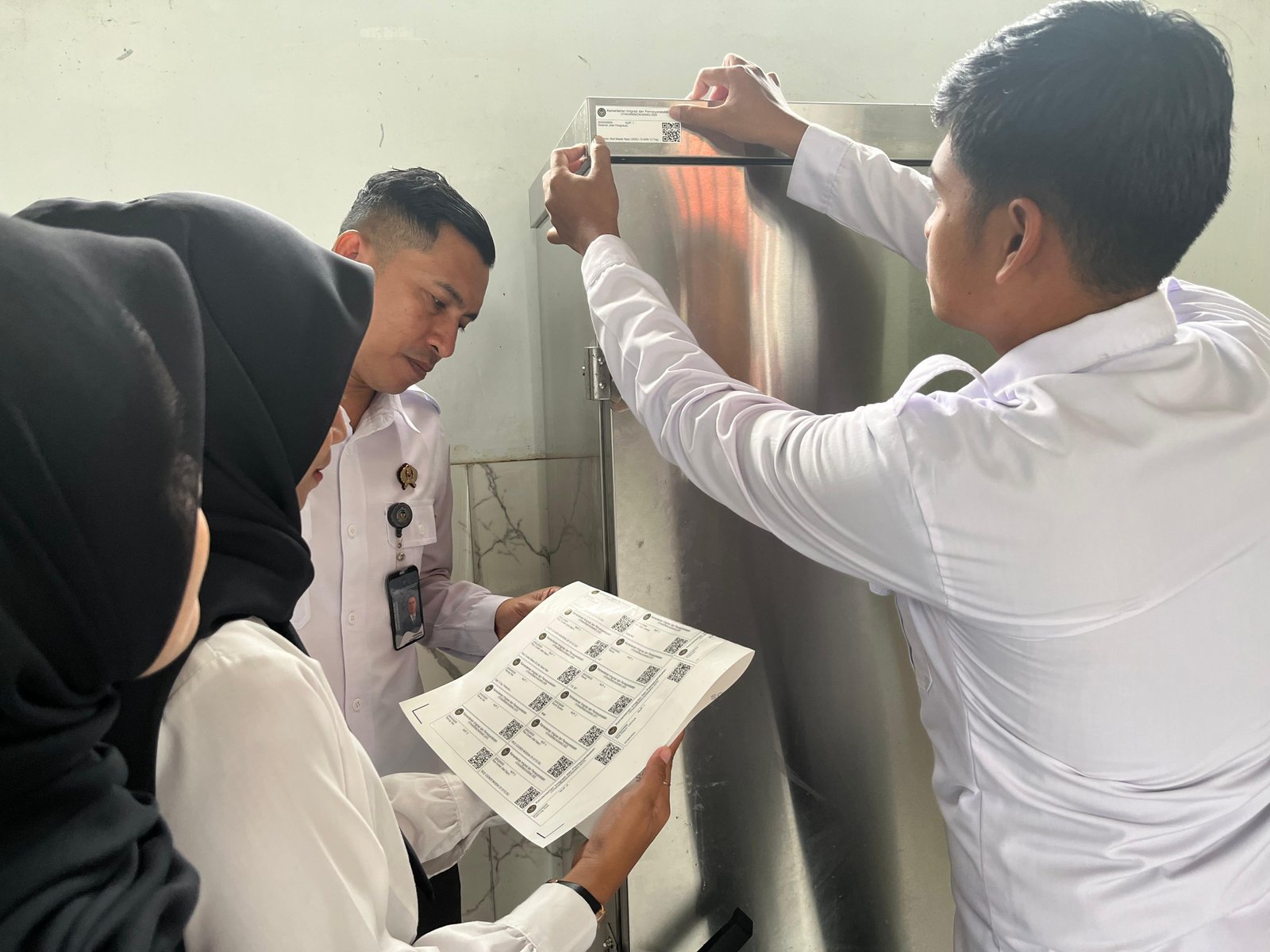 Laksanakan Kodefikasi BMN Lapas Tanjungpandan Pastikan Identitas Barang Memiliki Identitas yang Jelas dan Tertib Administrasi